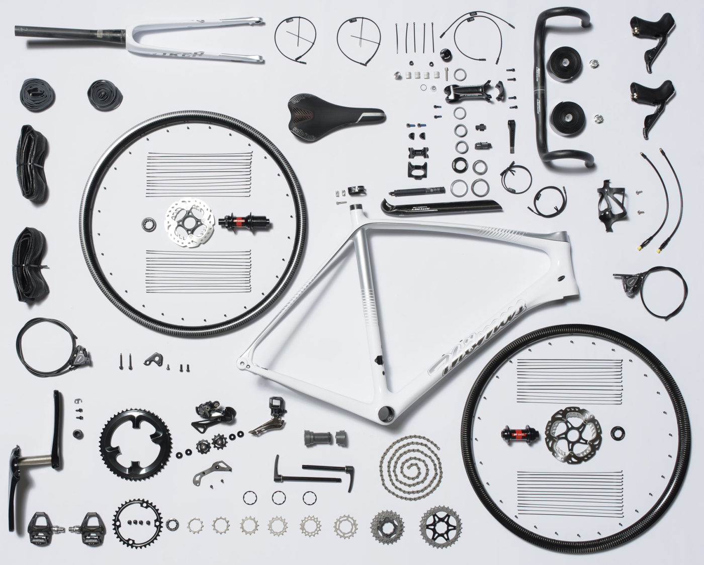 Teile eines Fahrrads als Symbolbild für den Thömus Shop in Gstaad, Zürich und Ostschweiz